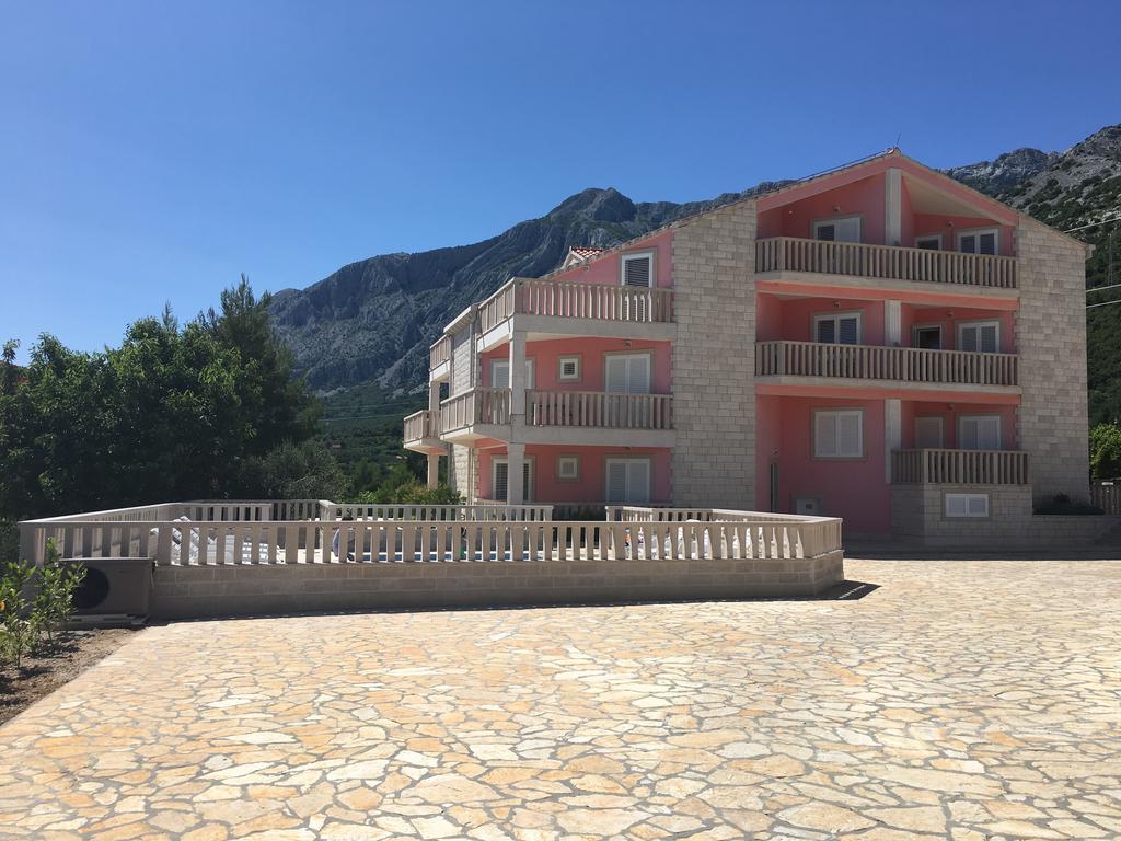 Apartments Meridiana 1 Оребич Экстерьер фото