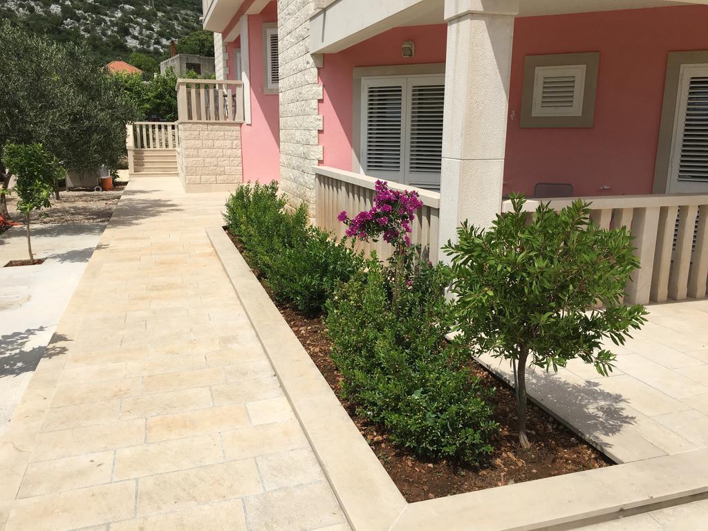 Apartments Meridiana 1 Оребич Экстерьер фото